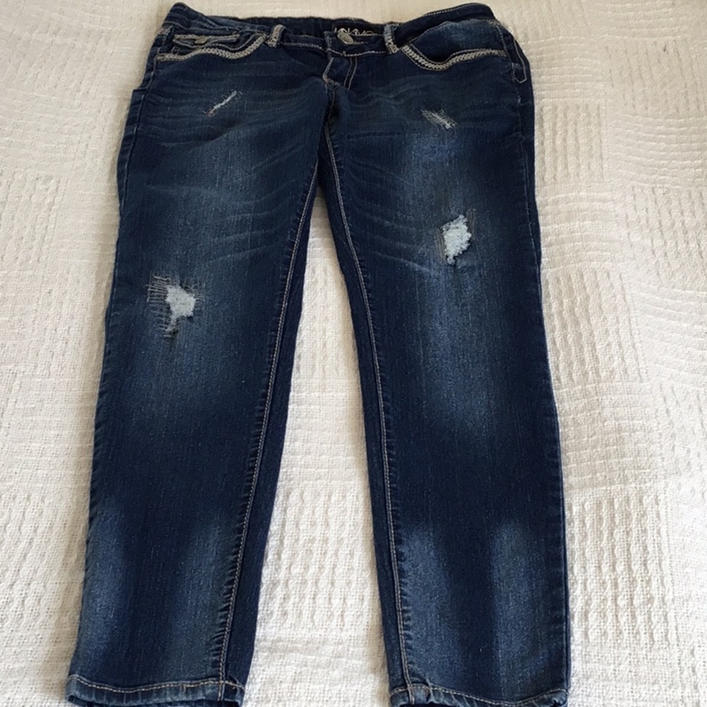 Junior size 9 skinny jeans